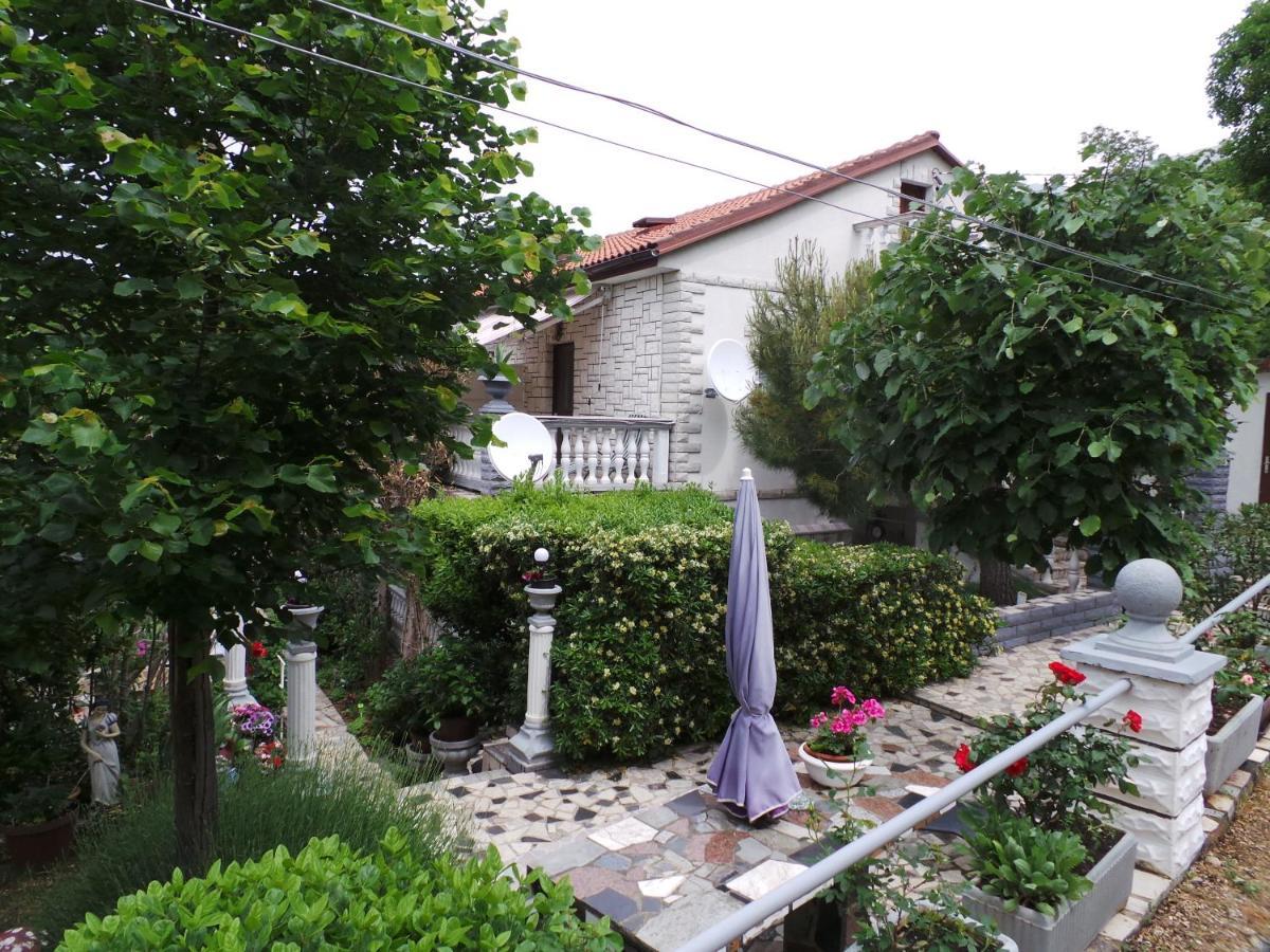Apartmán 2 L Jablanac Exteriér fotografie